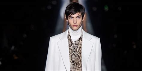 12 giugno givenchy firenze|La moda di Givenchy protagonista a Pitti Uomo .